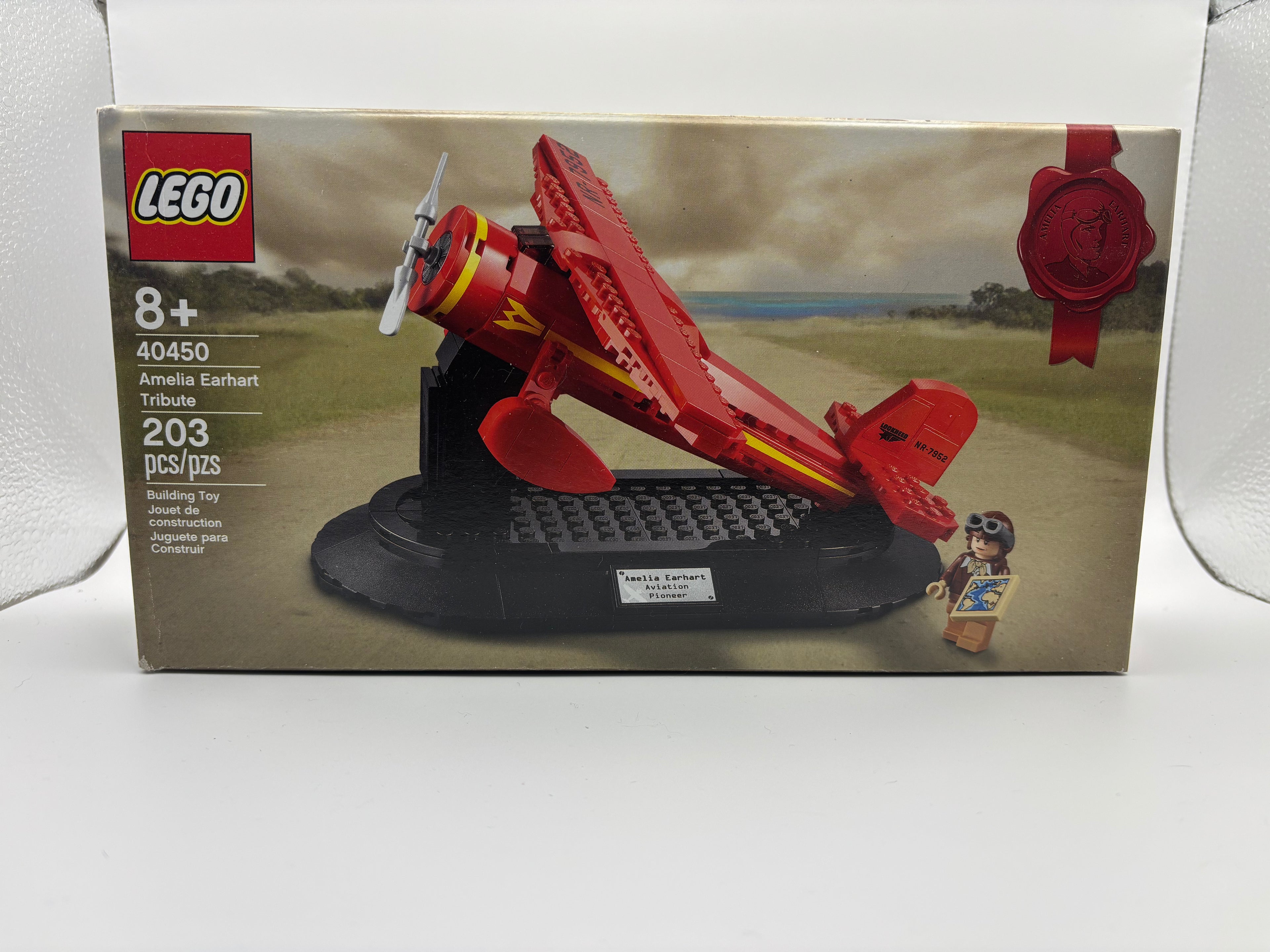 Amelia Earhart Tribute - Set #40450