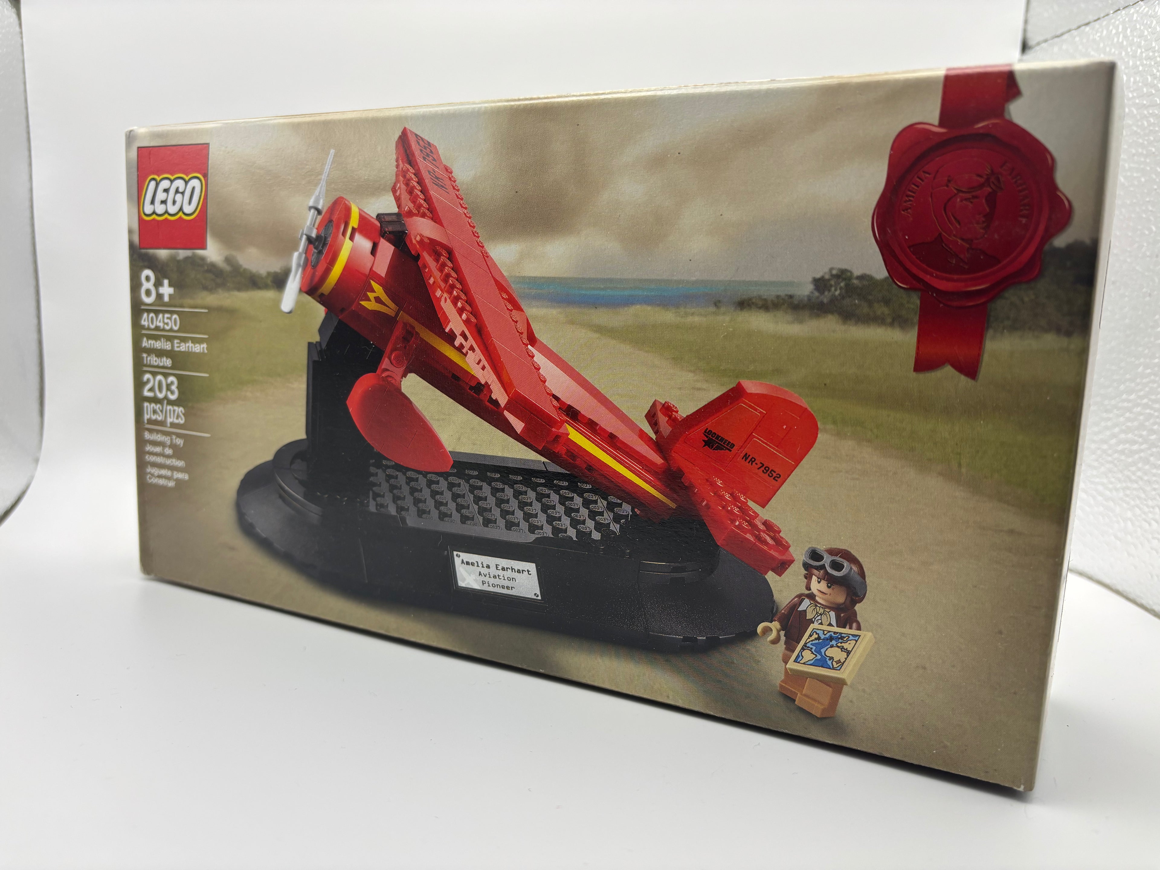 Amelia Earhart Tribute - Set #40450