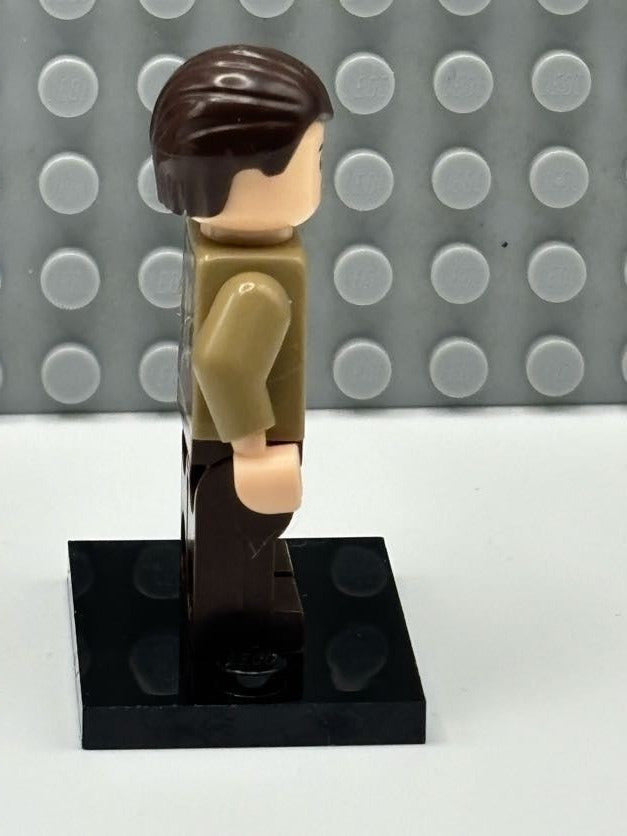 Resistance Soldier; Male - sw0669