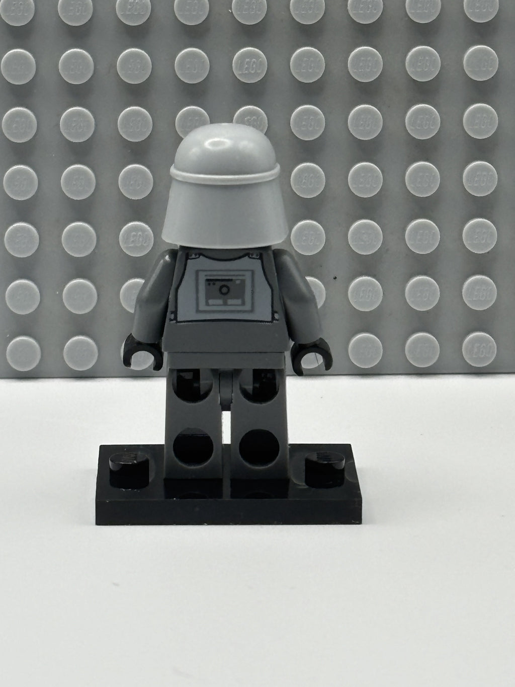 General Maximillian Veers - sw0289