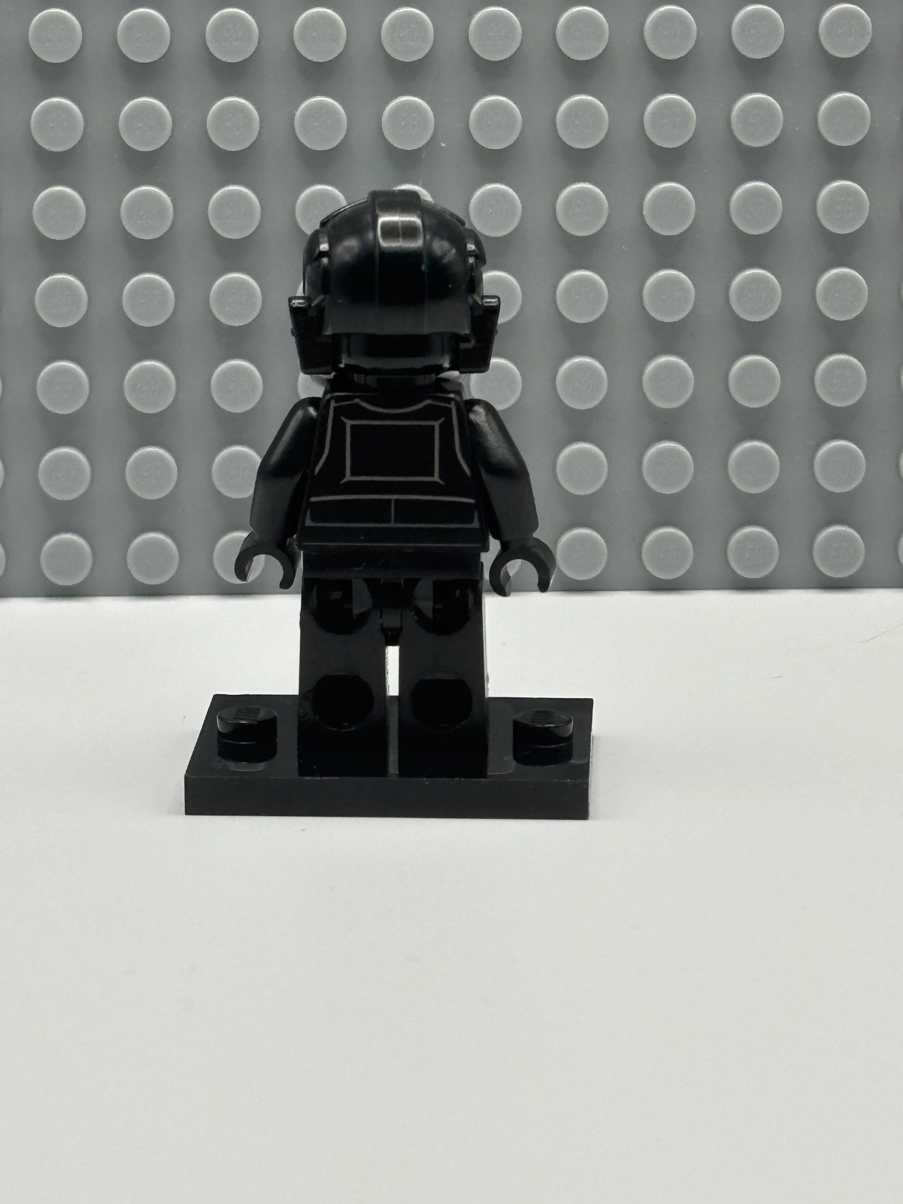 Imperial TIE Fighter / Bomber Pilot - sw0457