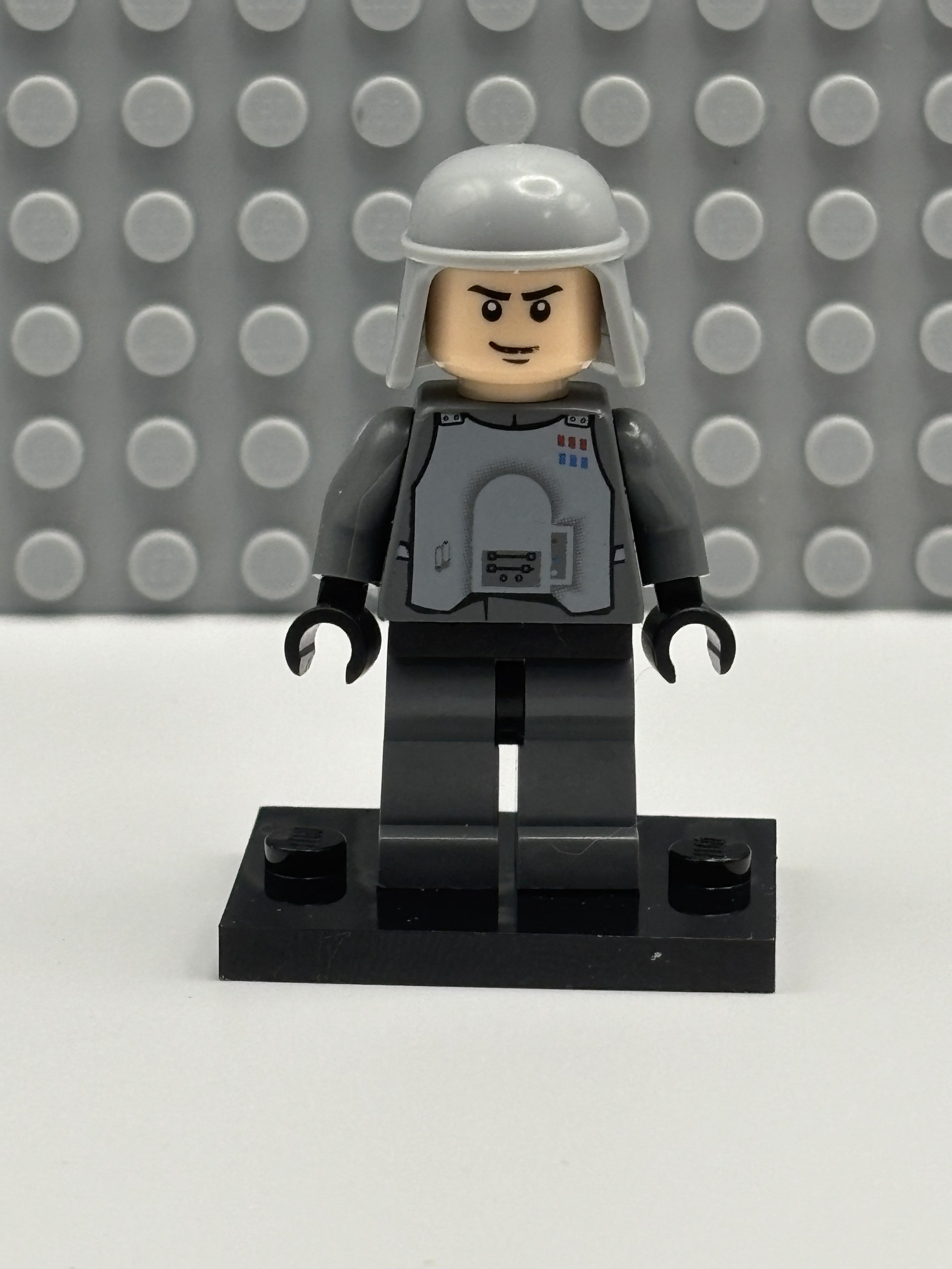Imperial Officer with Battle Armor - sw0261