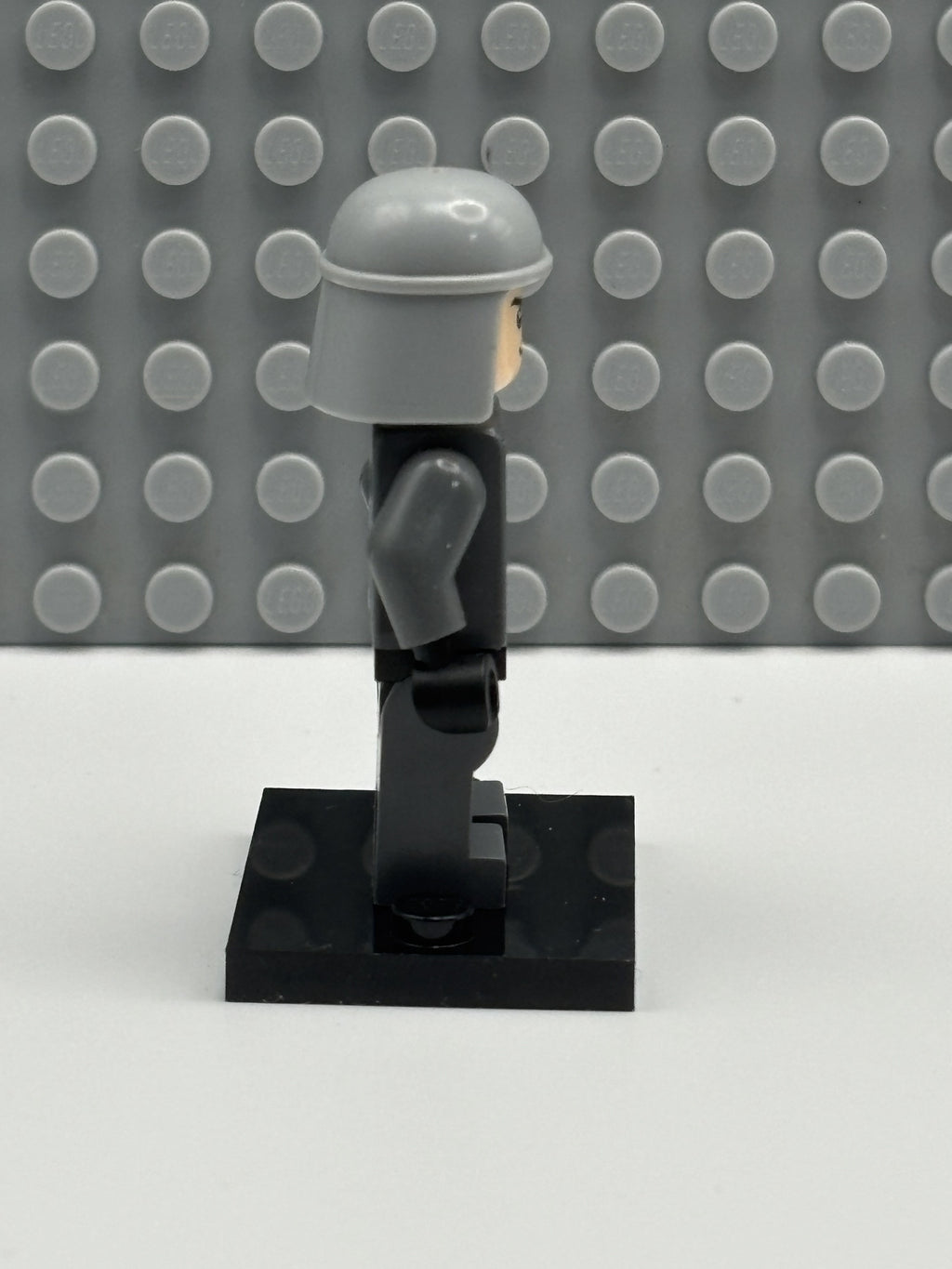 Imperial Officer with Battle Armor - sw0261
