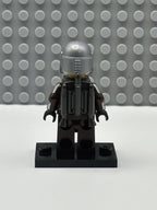 The Mandalorian / Din Djarin / 'Mando' - Silver Beskar Armor, Jet Pack, Helmet with Top Lines - sw1258
