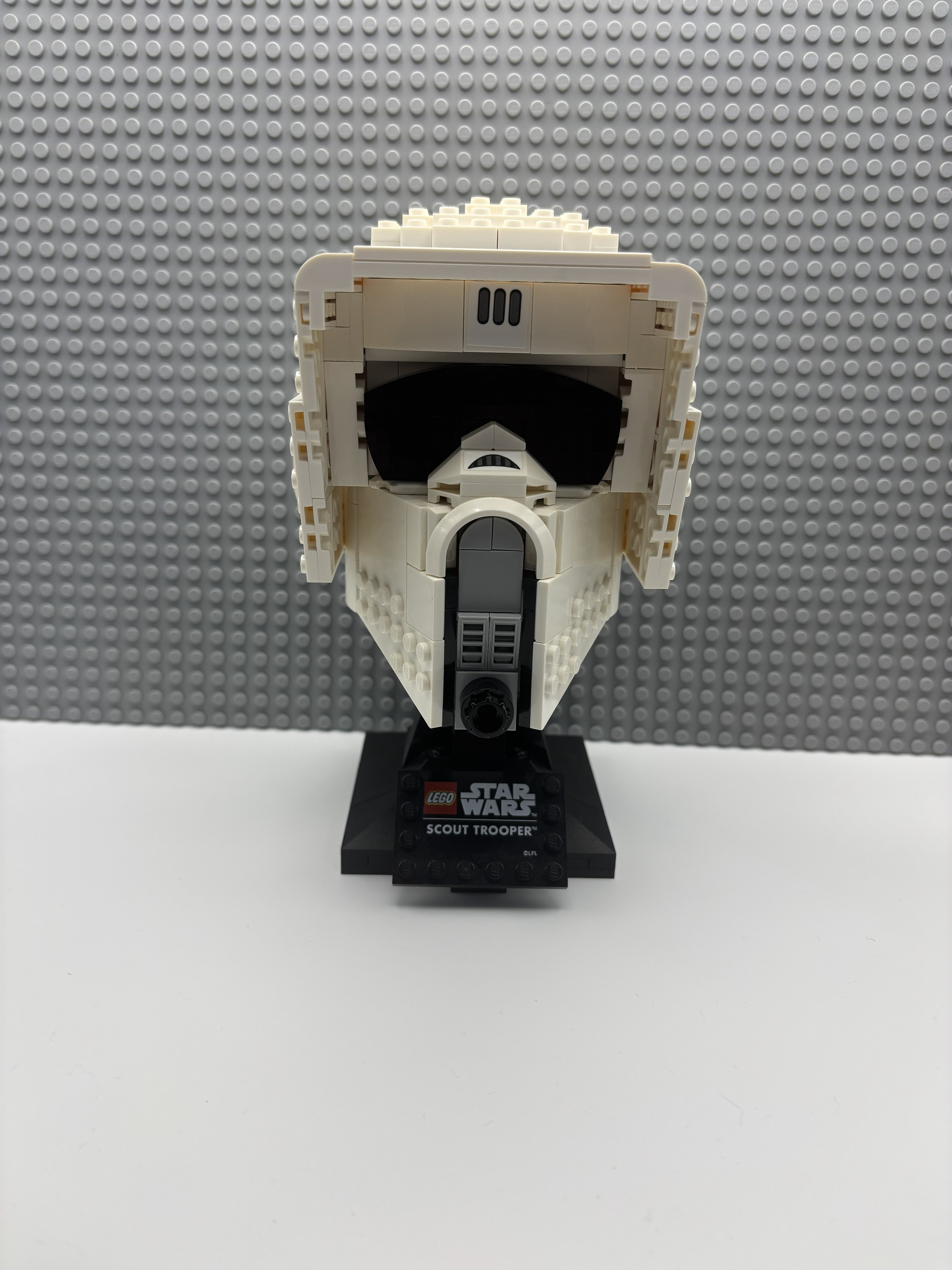 Scout Trooper Helmet - 75305