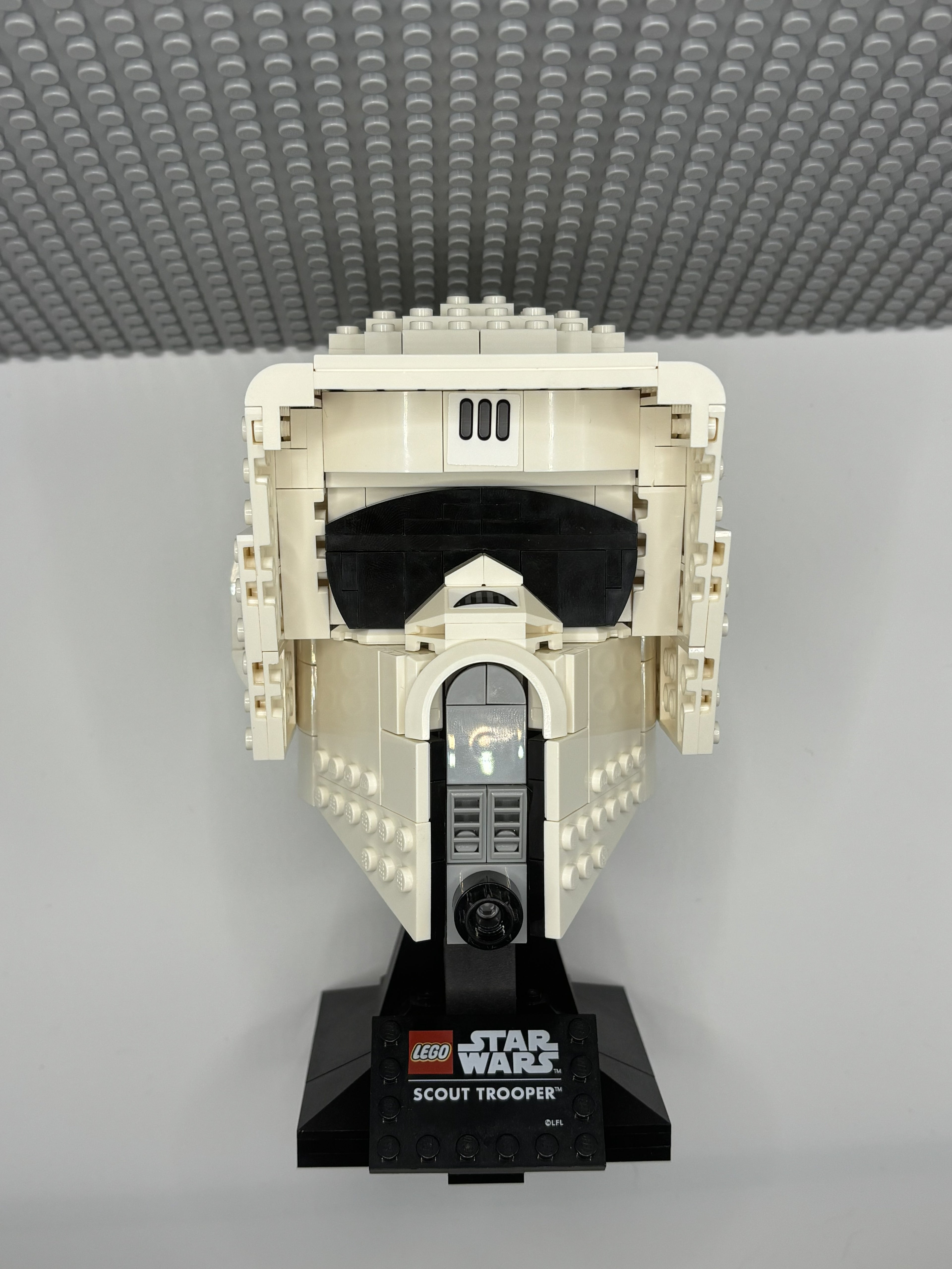 Scout Trooper Helmet - 75305