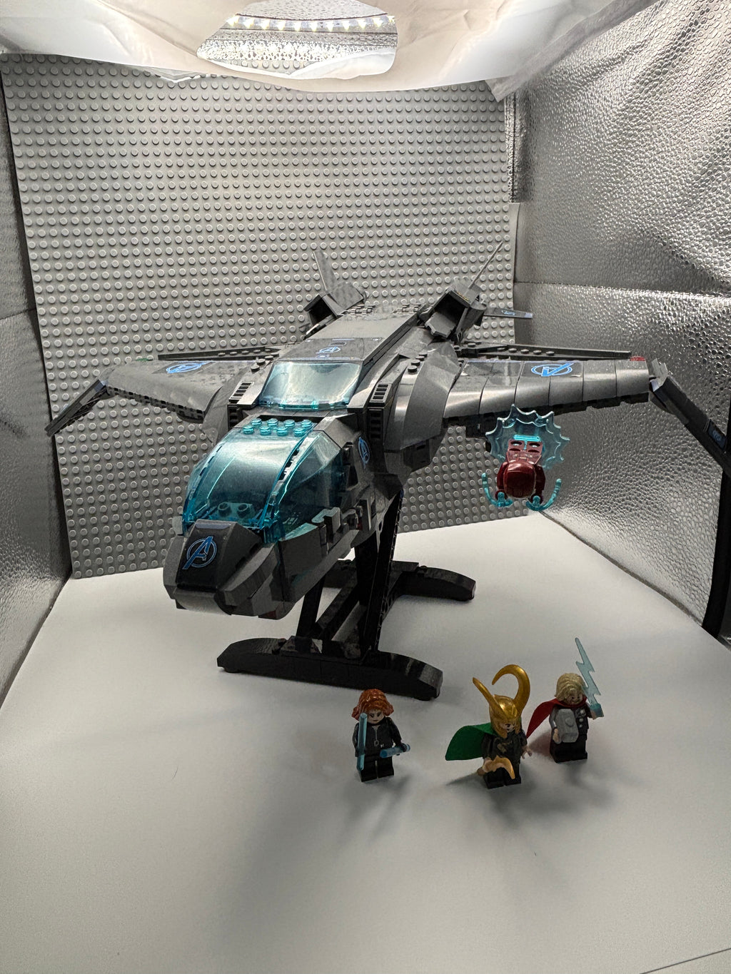 The Avengers Quinjet - #76248