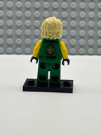 Lloyd - Legacy, Rebooted, Ninjago Logogram 'MASTER' on Torso - njo0574a