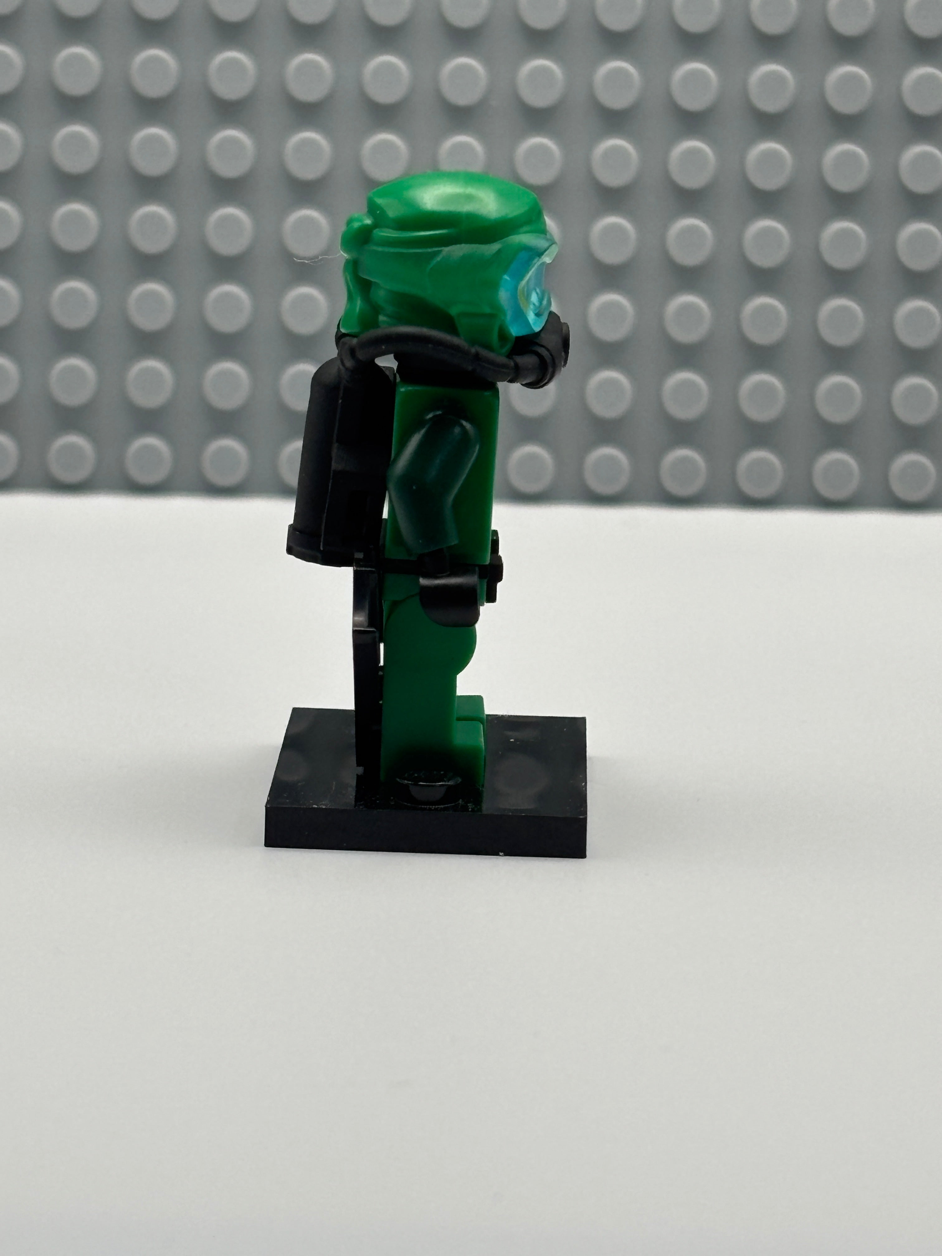 Lloyd - Seabound, Scuba Gear - njo0702