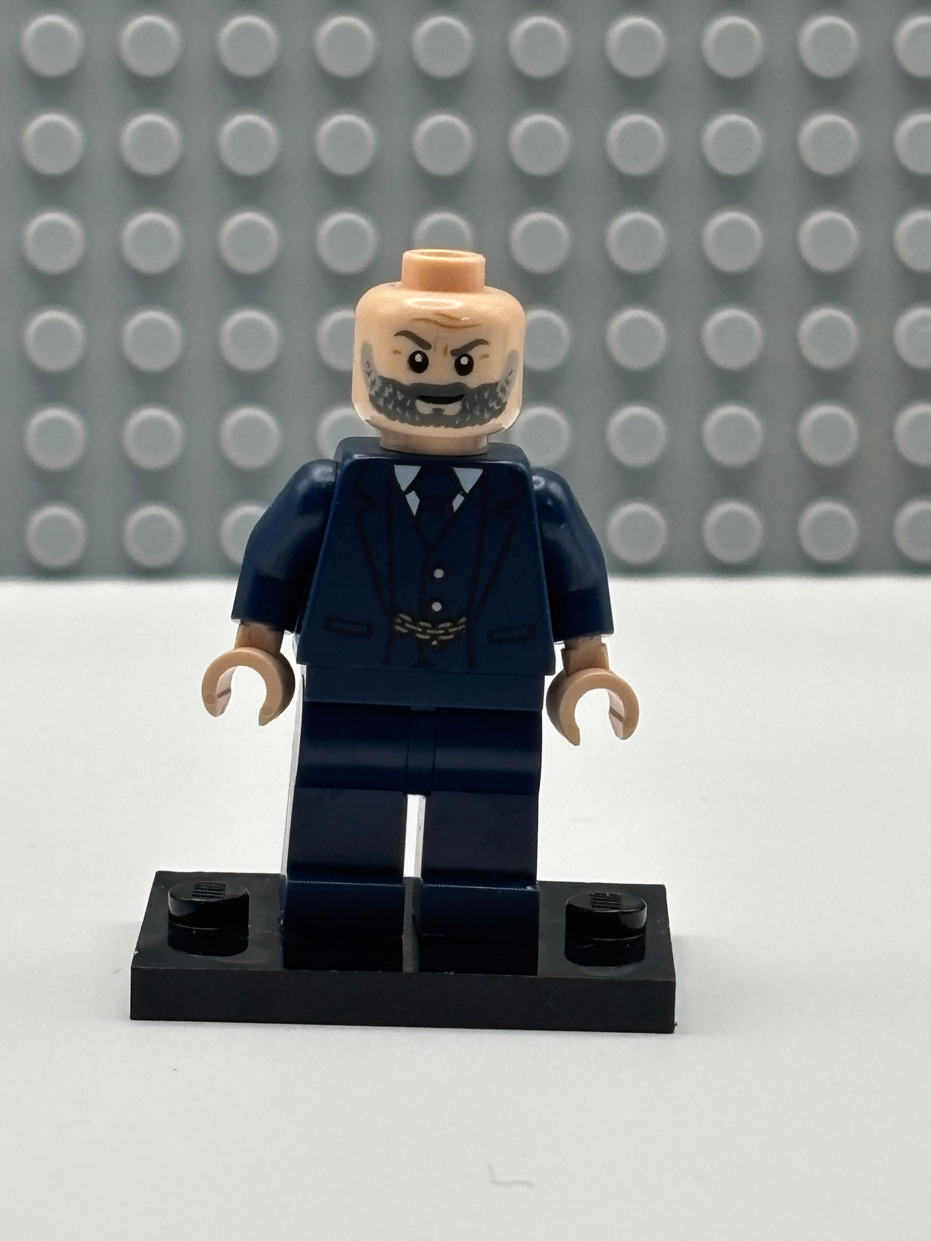 Obadiah Stane - sh0738