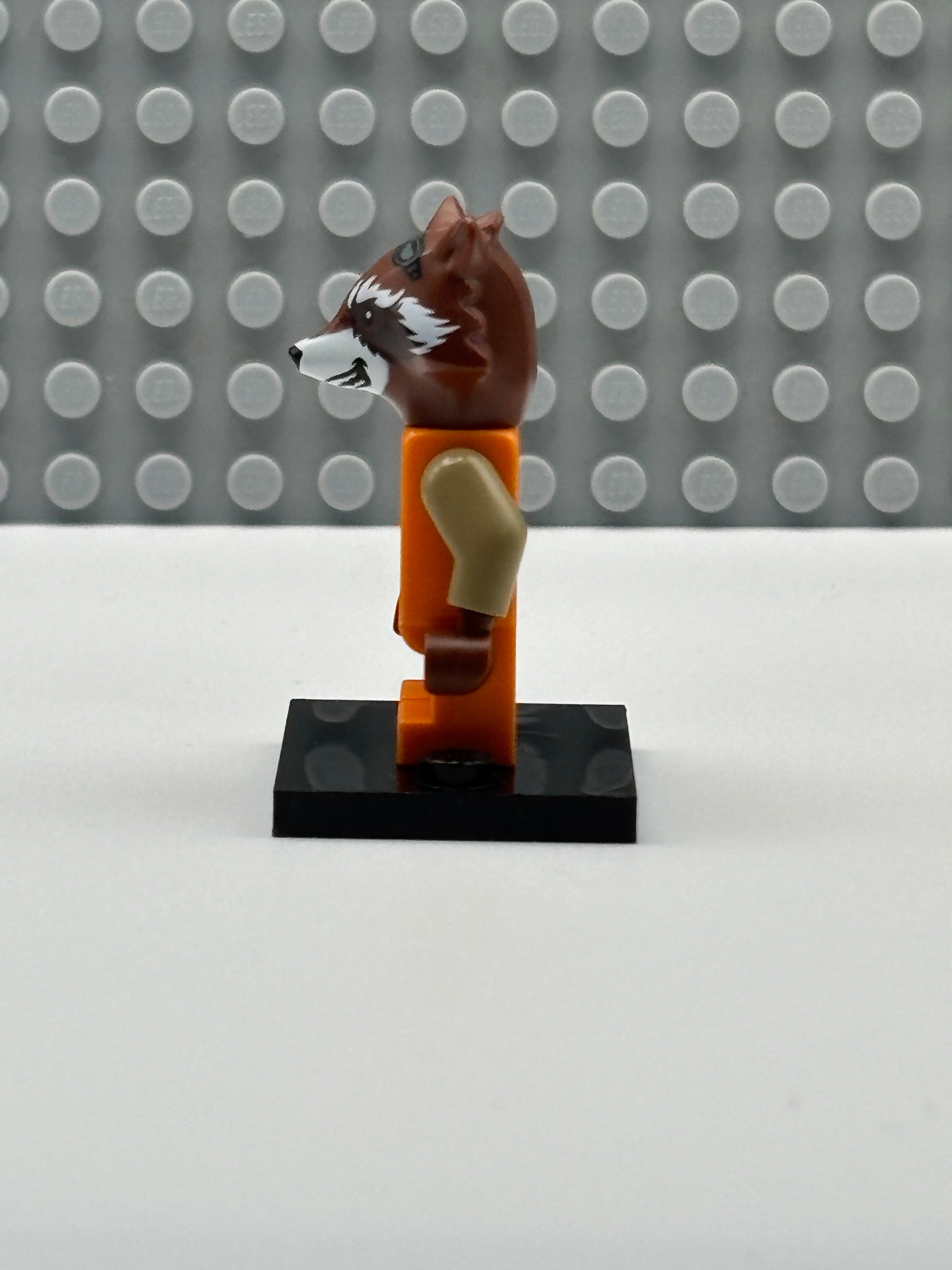 Rocket Raccoon - Orange Outfit - sh0858