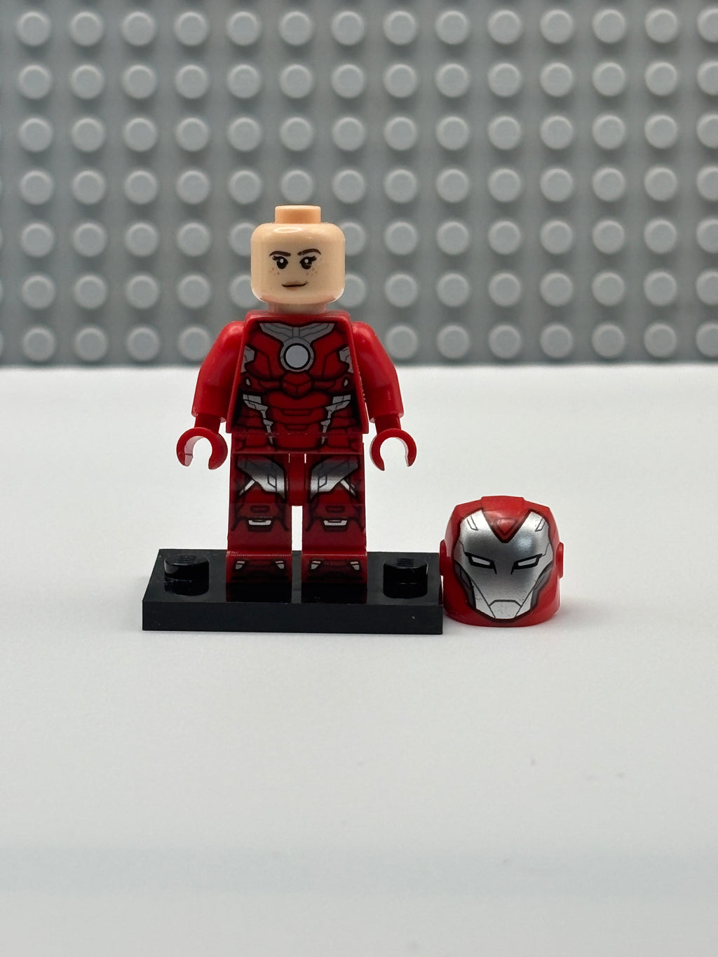 Rescue (Pepper Potts) - sh0665