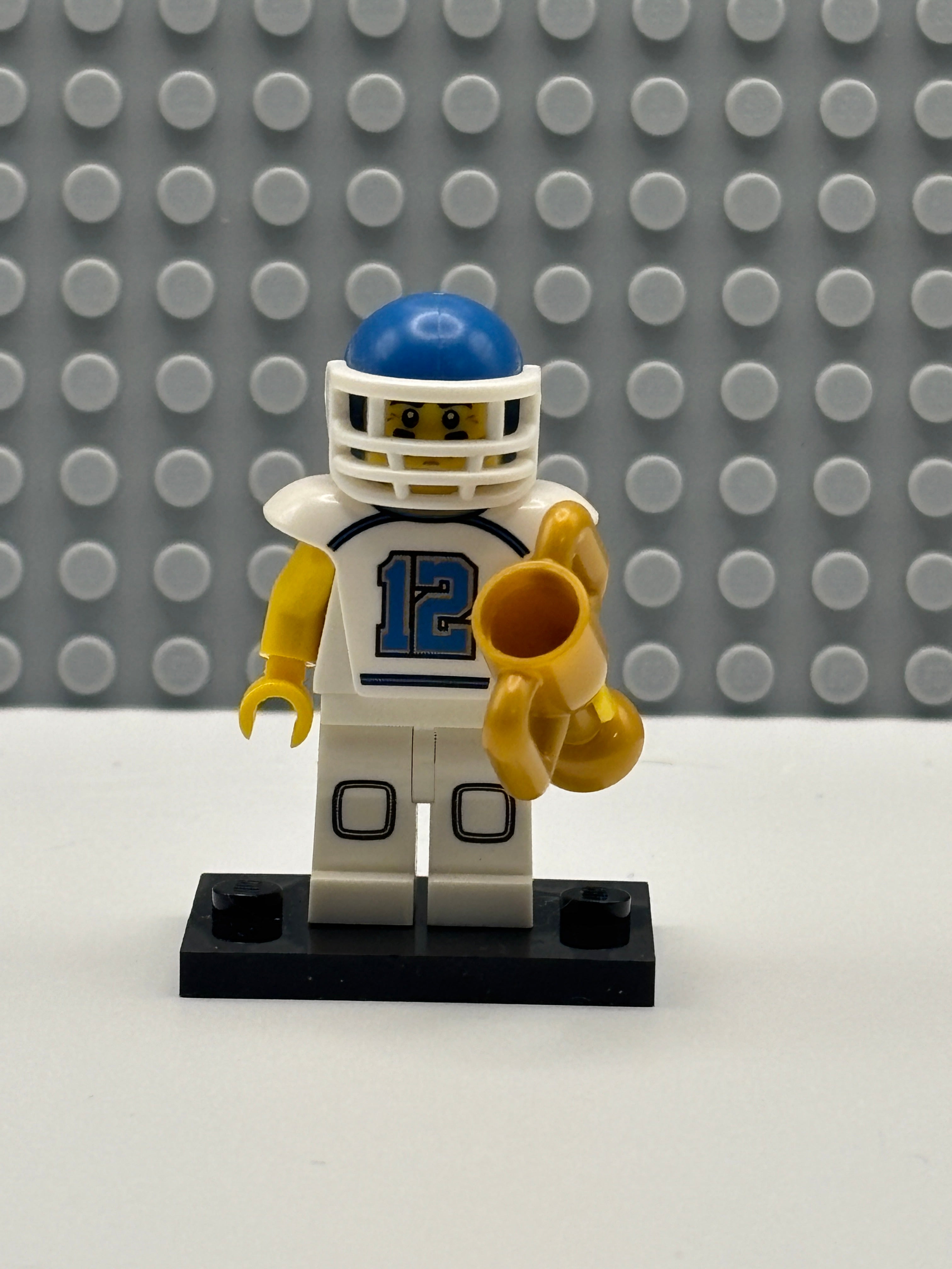 Football Player - col08-5