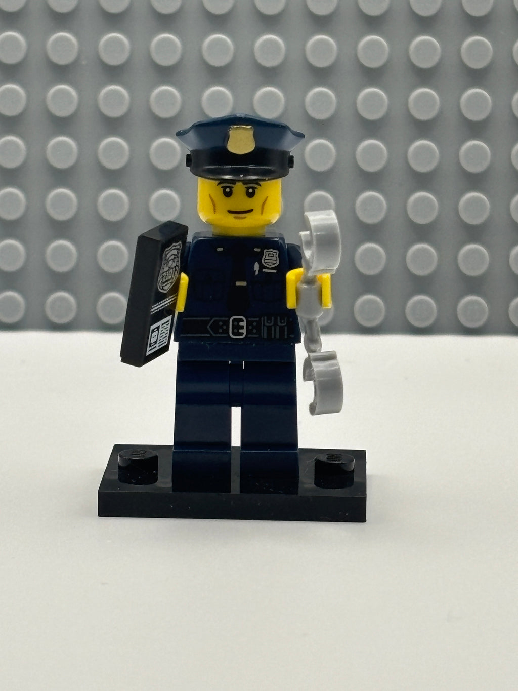 Policeman - col09-6