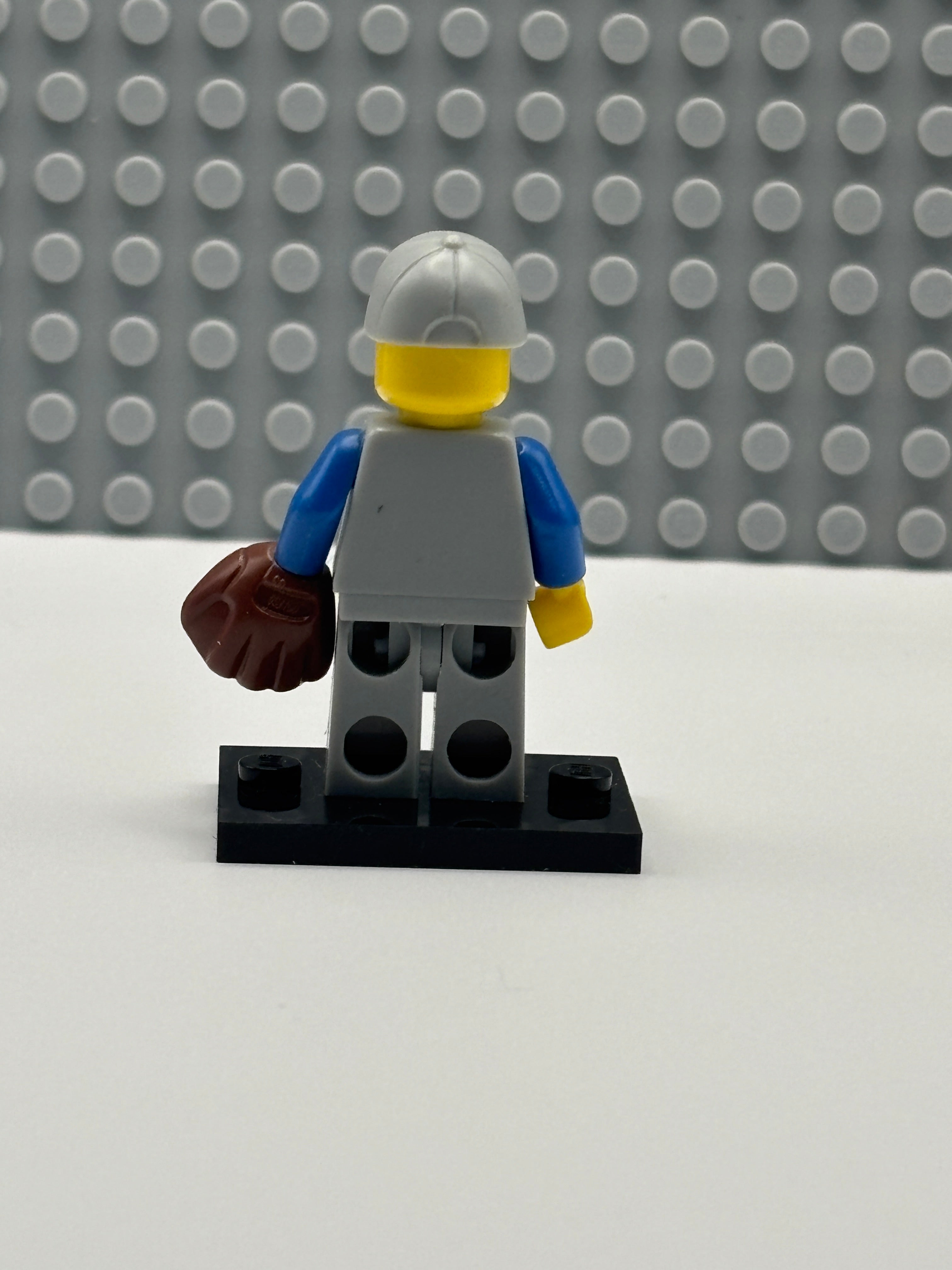 Baseball Fielder - col10-13