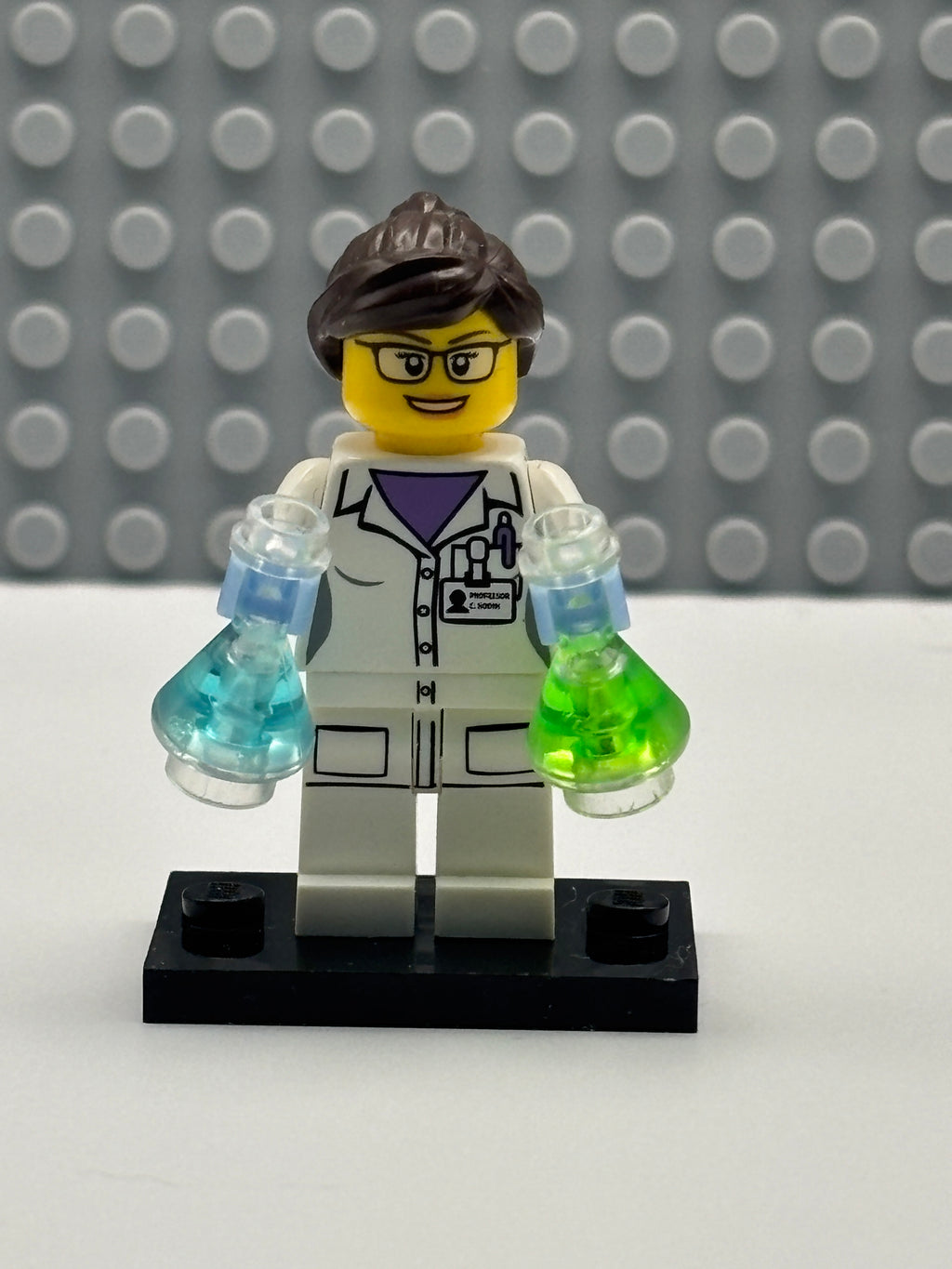 Scientist - col11-11