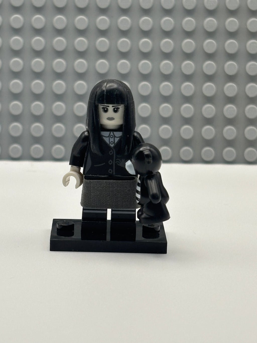 Spooky Girl - col12-16