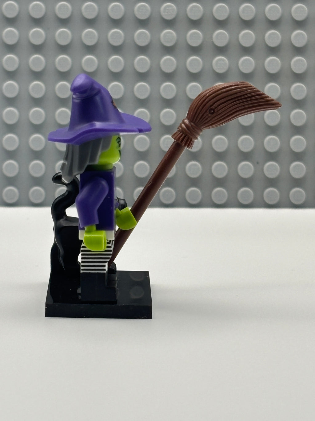 Wacky Witch - col14-4