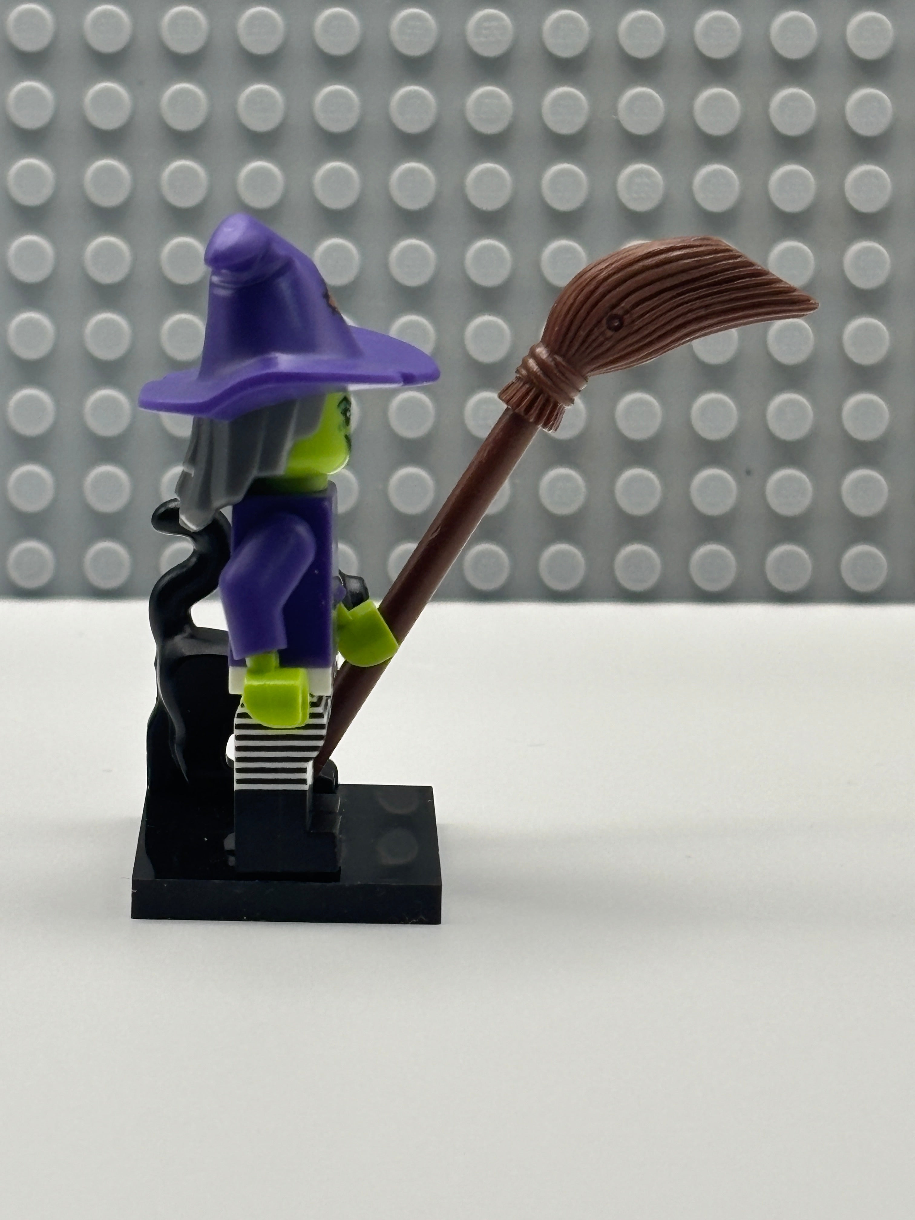 Wacky Witch - col14-4