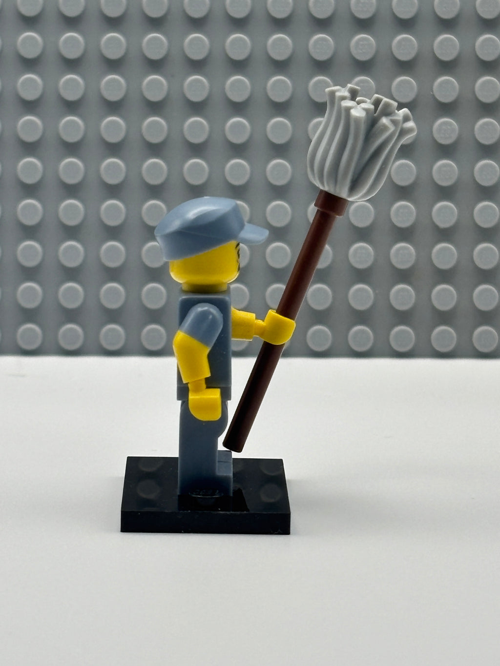 Janitor - col15-9