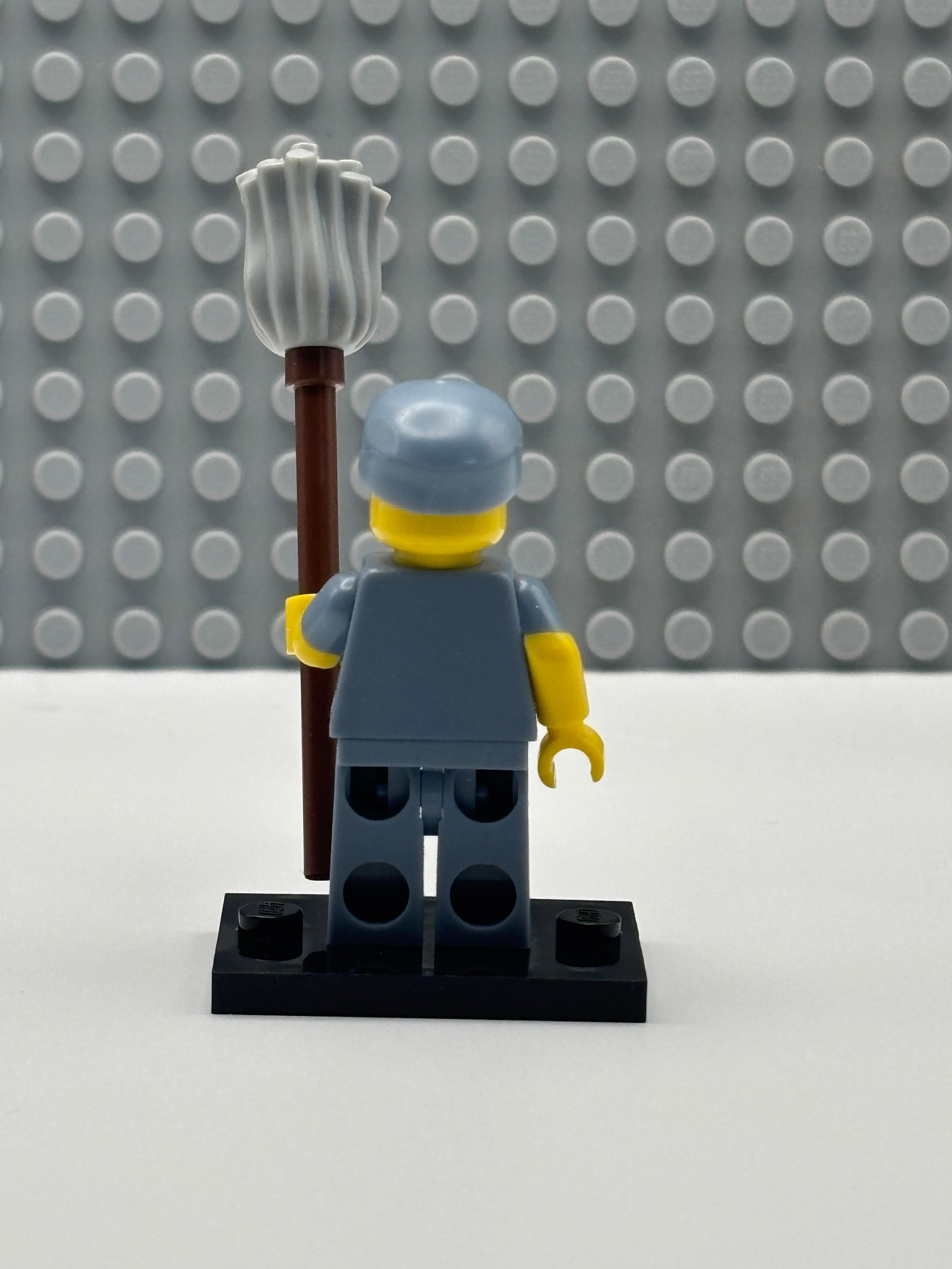 Janitor - col15-9