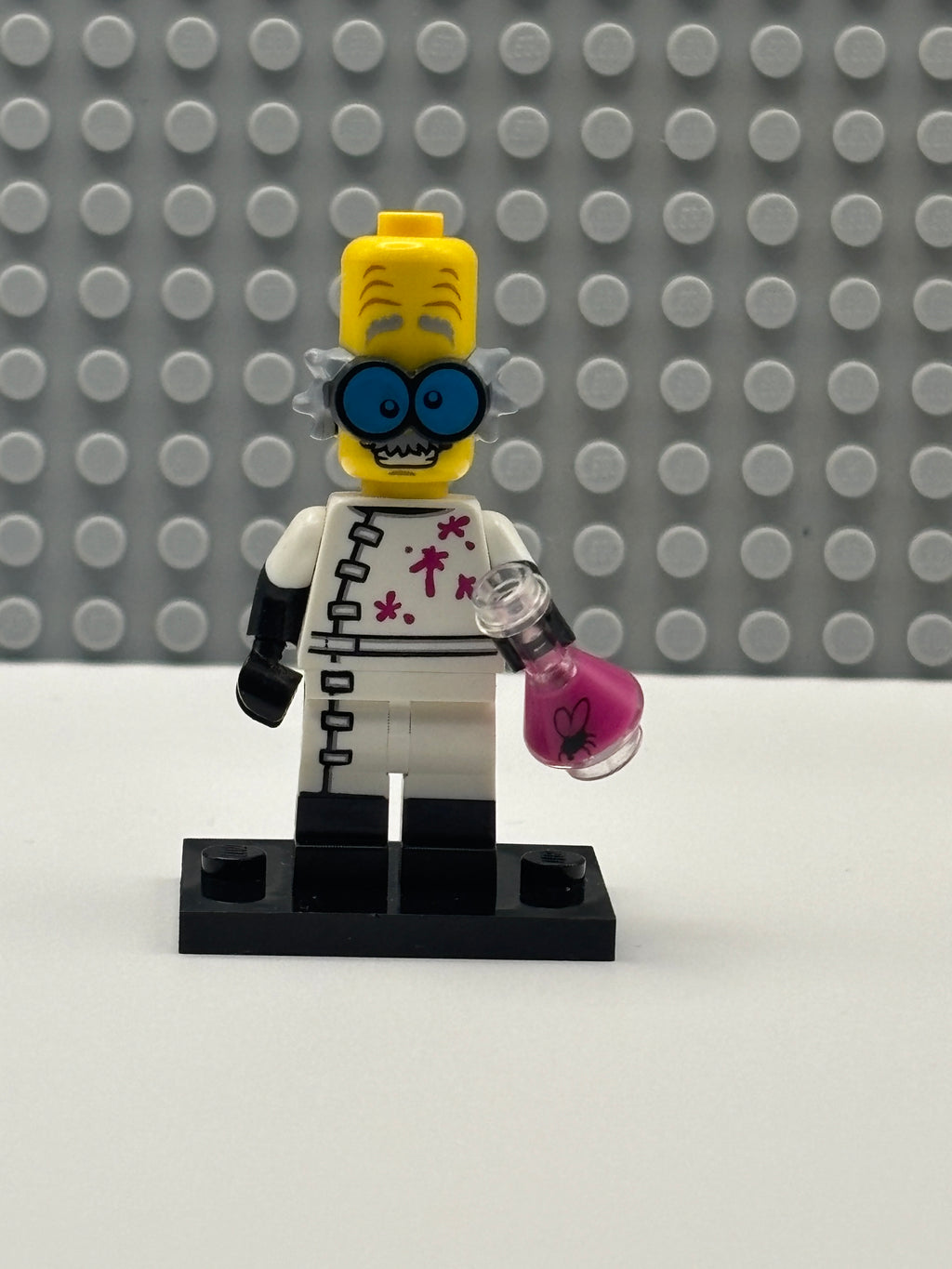 Monster Scientist - col14-3