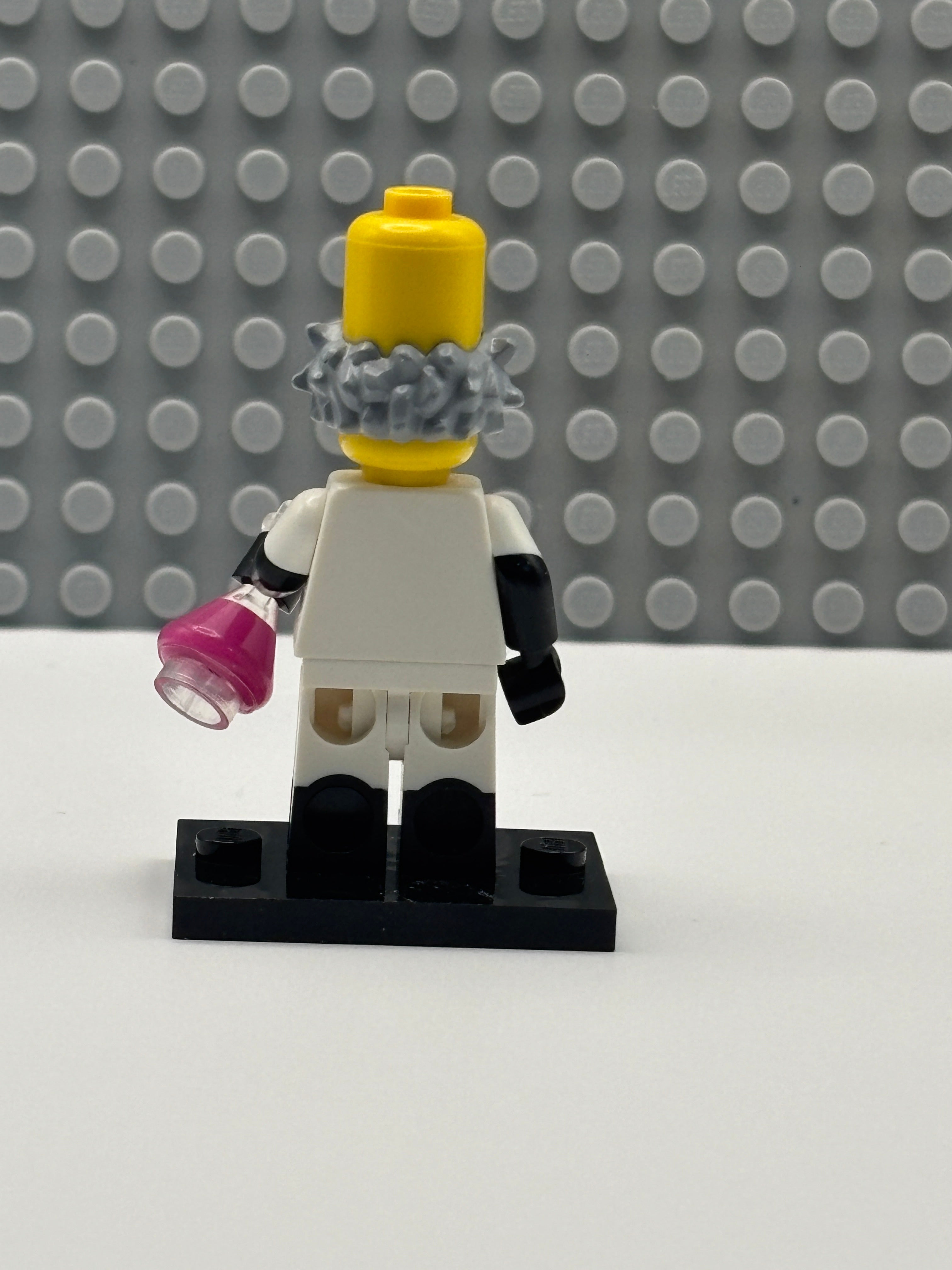 Monster Scientist - col14-3