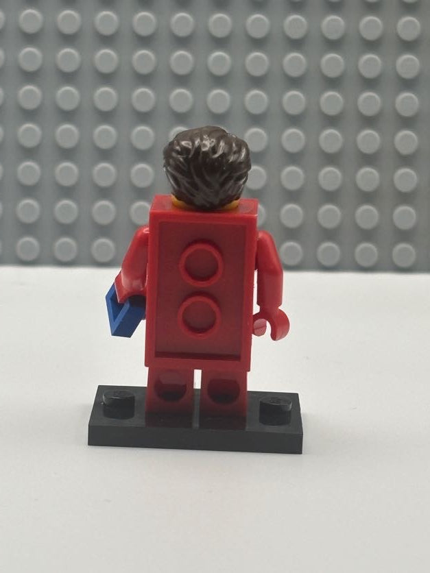 Brick Suit Guy - col18-2