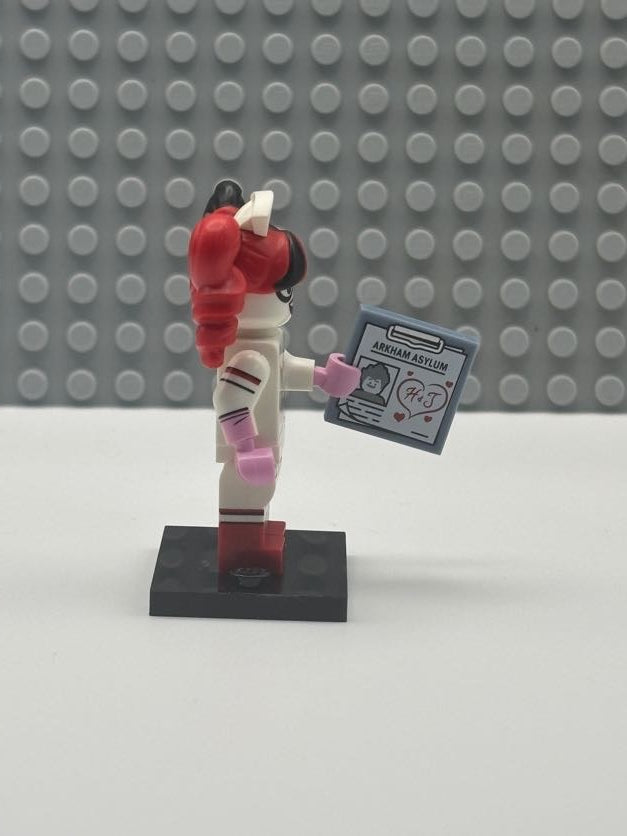 Nurse Harley Quinn - coltlbm-13
