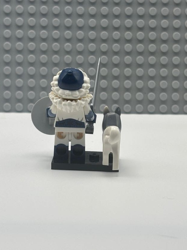 Snow Guardian - col22-4