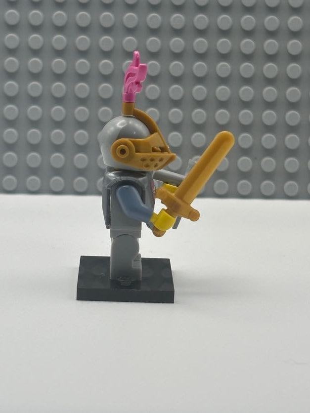 Knight of the Yellow Castle - col23-11