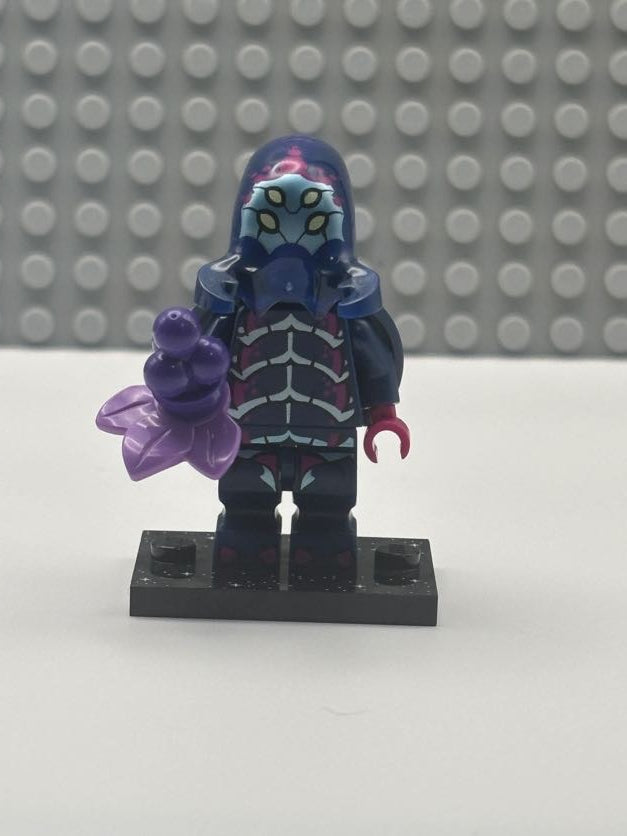 Alien Beetlezoid - col26-10