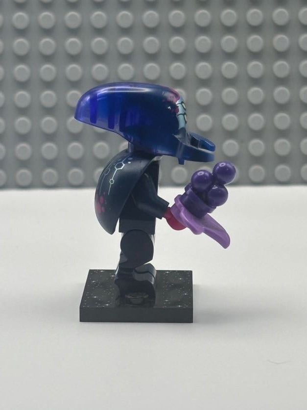 Alien Beetlezoid - col26-10