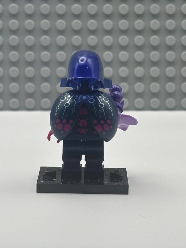 Alien Beetlezoid - col26-10