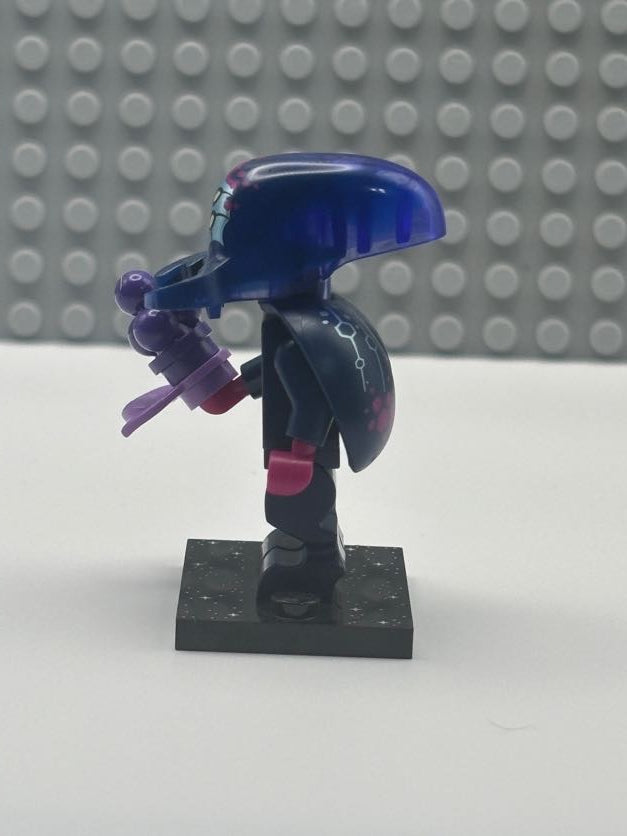 Alien Beetlezoid - col26-10