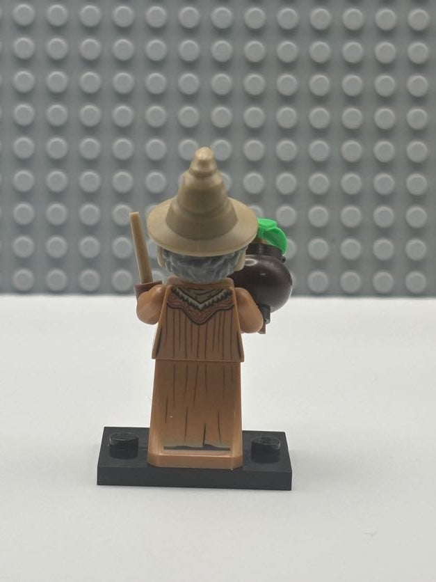 Professor Pomona Sprout - colhp2-15