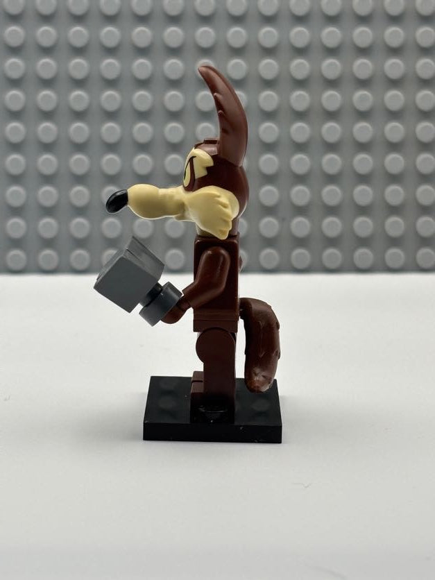 Wile E. Coyote - collt-3 - LEGO® Looney Tunes Minifigure