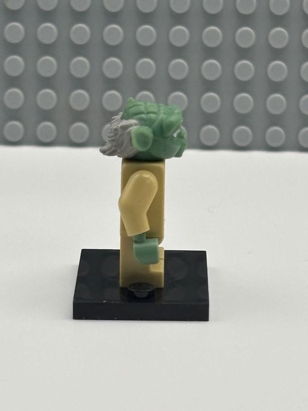 Yoda - Clone Wars, Light Bluish Gray Hair - sw0219