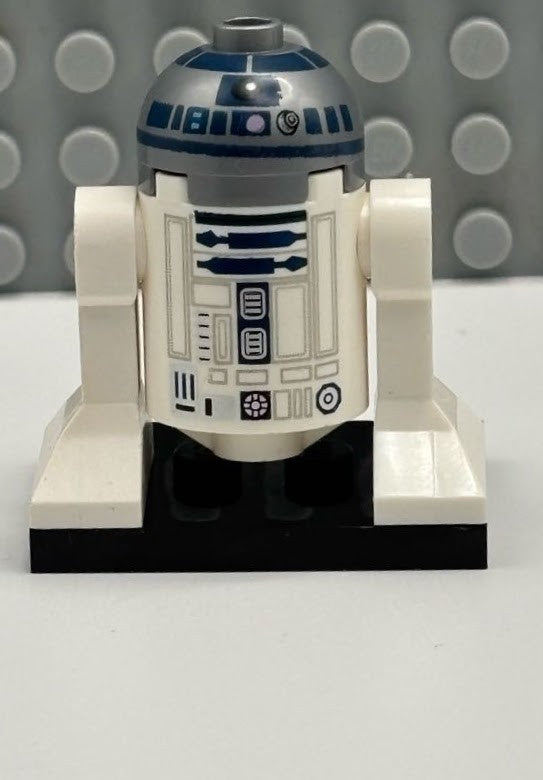 R2D2, Astromech Droid - sw0527a