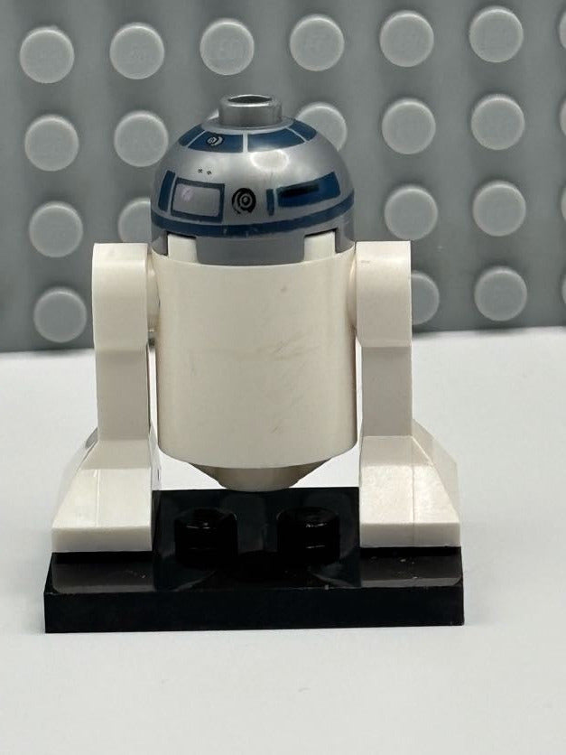 R2D2, Astromech Droid - sw0527a